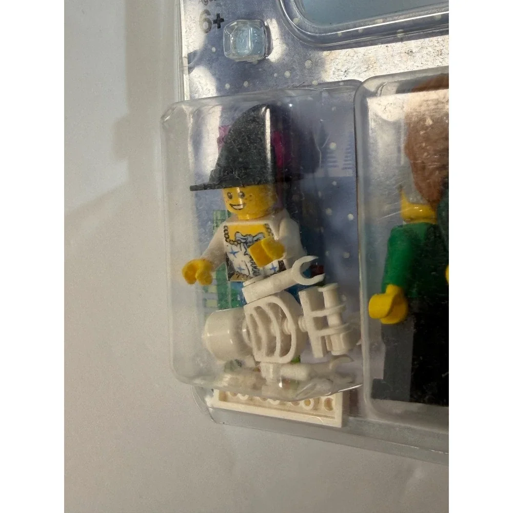 LEGO Holiday Minifigure Set 852766 Winter Village Witch Skeleton Figures New
